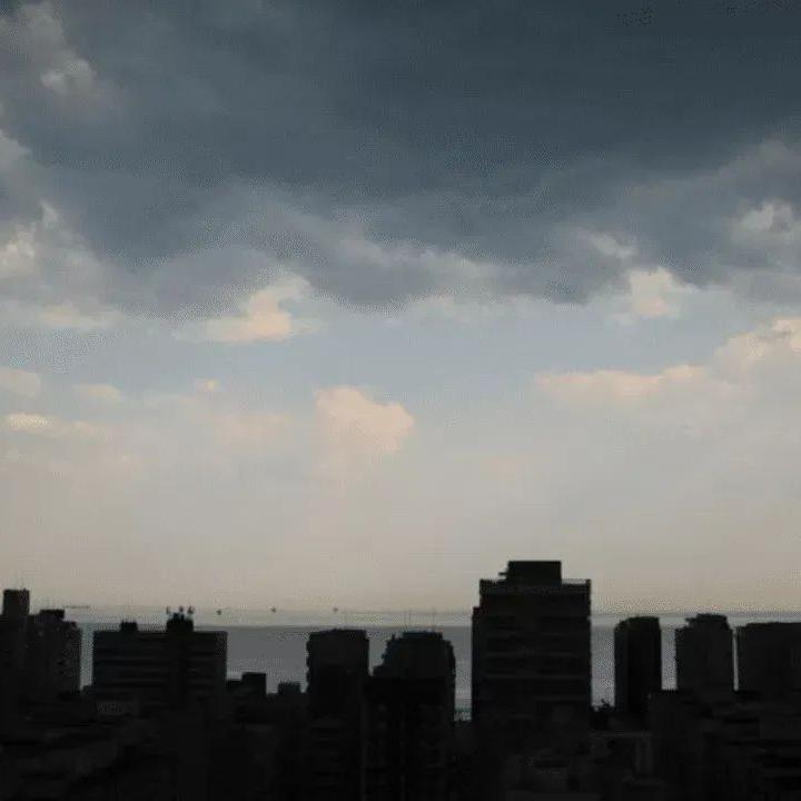 A frente fria espalha nuvens por todo o Sul