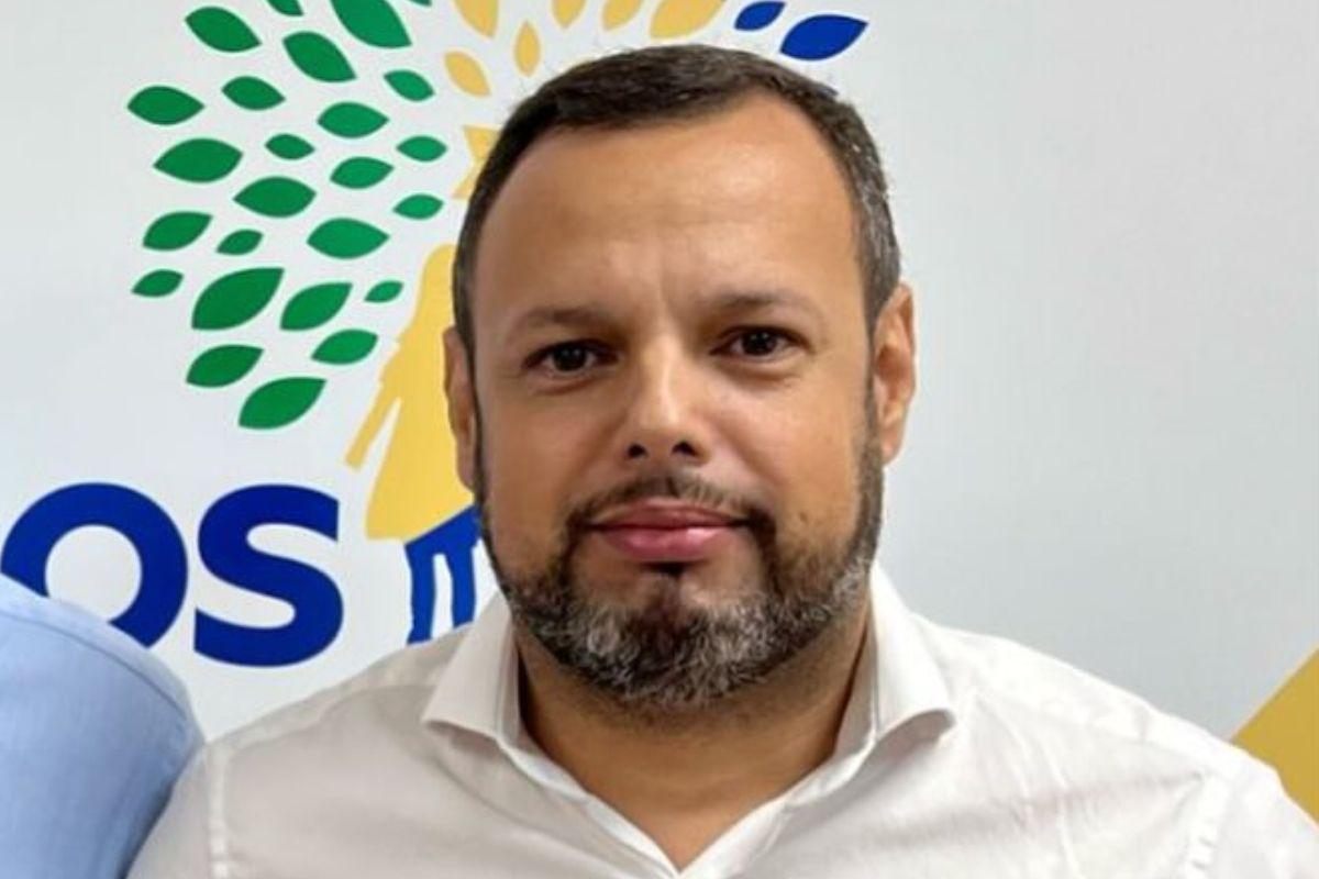 Além de presidente do diretório municipal de São Vicente do Republicanos, Fábio Moura é um dos assessores do presidente nacional do partido
