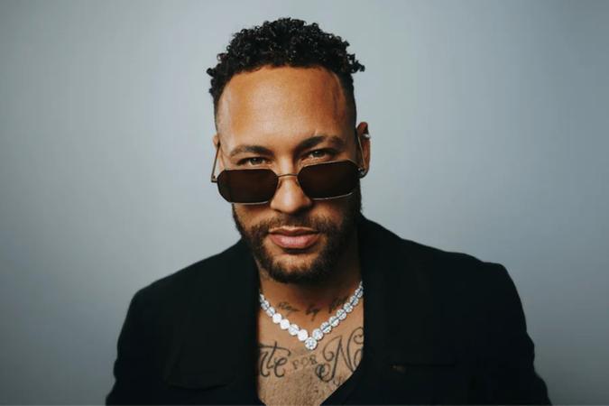 Os óculos terão três linhas e 23 modelos disponíveis